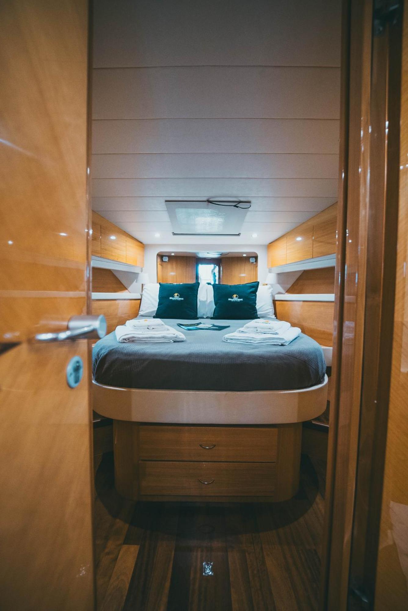Discoverboat - Pita - Exclusive Boat&Breakfast Bari Eksteriør billede